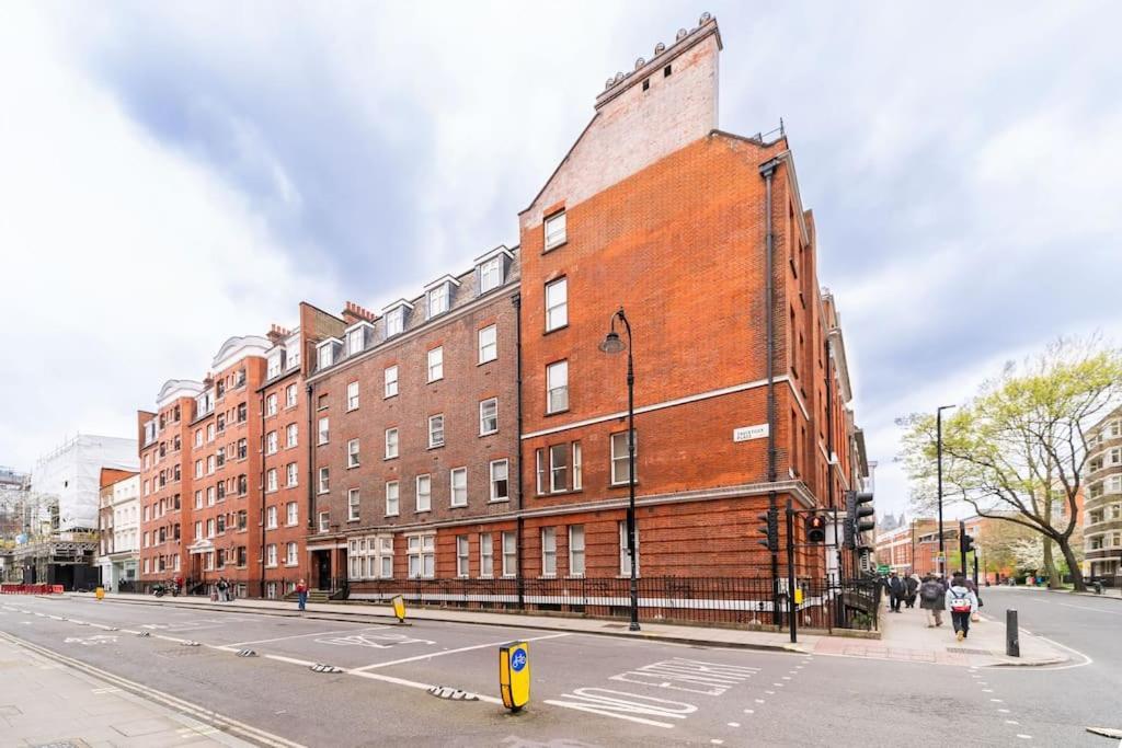 Beautiful One Bedroom Flat In Tavistock Place Appartement *